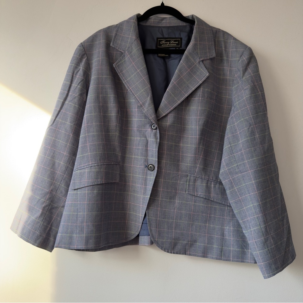 Terry Lewis Gray-Blue Plaid Women's Blazer with Subtle Pink Windowpane